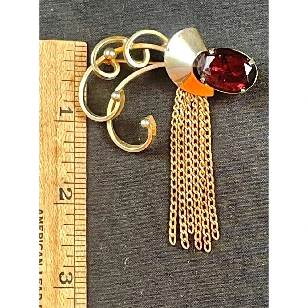 Retro Gold Tone Brooch Purple Glass Rhinestone Tassel Dangle Pin Unsigned Vintag